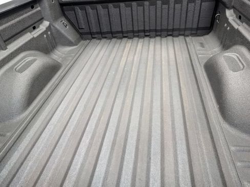 Used 2022 GMC Canyon Elevation AWD/4WD image 6