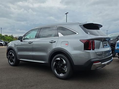 New 2026 Kia Sorento EX FWD image 3