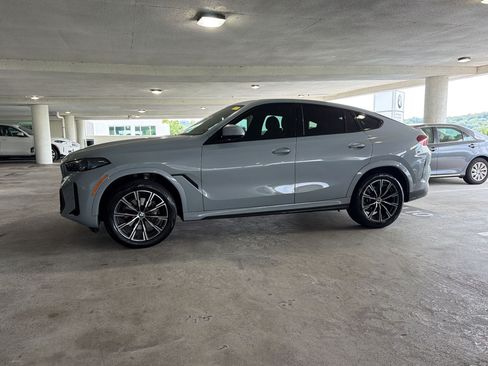 Used 2024 BMW X6 xDrive40i w/ Premium Package AWD/4WD image 2