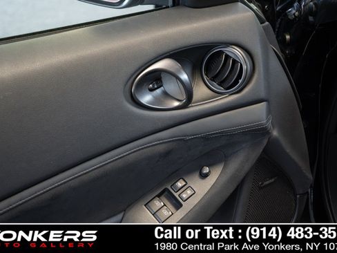 Used 2024 Nissan Z Performance w/ Floor Mat Package RWD image 29