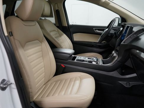 Certified 2024 Ford Edge SEL w/ Convenience Package AWD/4WD image 35
