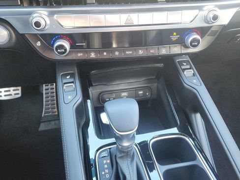 New 2025 Kia Telluride SX Prestige X-Line AWD/4WD image 24
