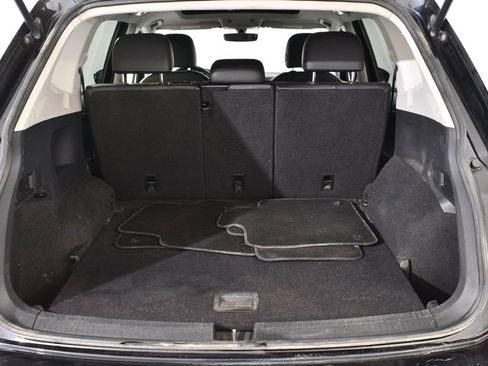 Used 2018 Volkswagen Tiguan SE AWD/4WD image 20