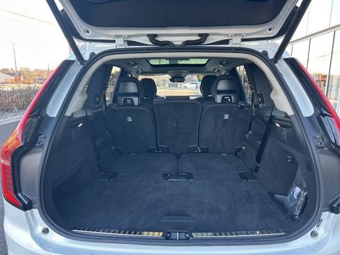 Certified 2025 Volvo XC90 B6 Plus image 11