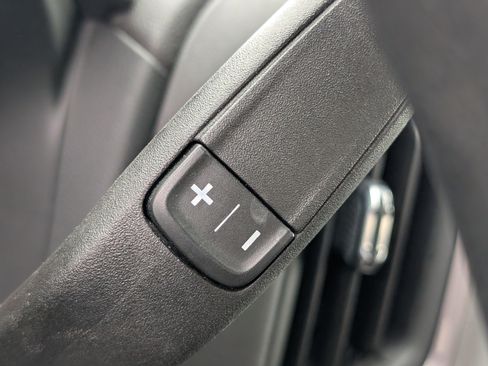 Used 2022 Chevrolet Silverado 1500 Custom w/ Safety Confidence Package image 25