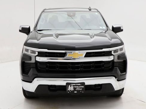 Used 2025 Chevrolet Silverado 1500 LT image 5