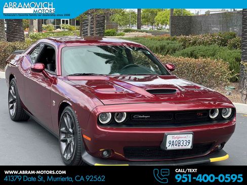Used 2021 Dodge Challenger R/T Scat Pack w/ Plus Package RWD image 1