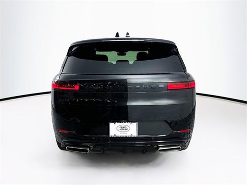 New 2025 Land Rover Range Rover Sport Dynamic SE image 6