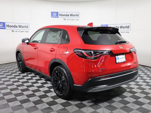 New 2027 Honda HR-V Sport image 6