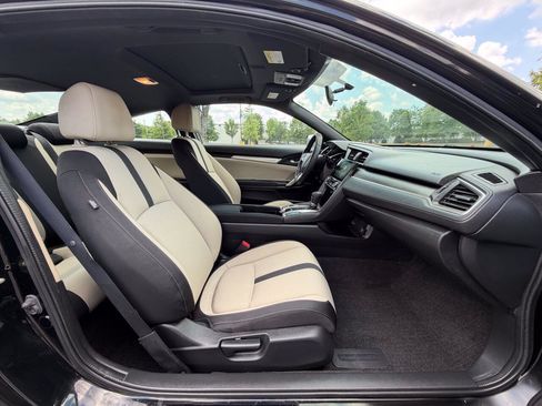 Used 2016 Honda Civic EX-T image 16