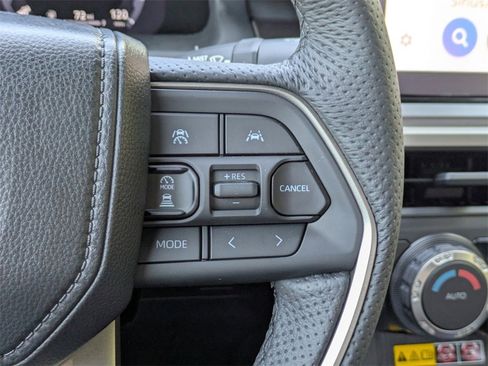 New 2025 Toyota Tacoma TRD Off-Road image 28