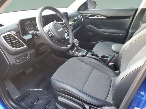 Certified 2024 Kia Seltos S image 19