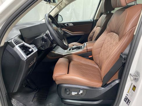 Certified 2026 BMW X7 xDrive40i image 14