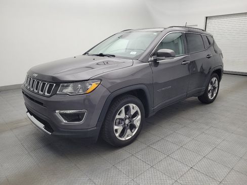 Used 2020 Jeep Compass Limited FWD image 2