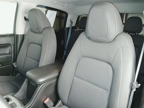 Used 2019 Chevrolet Colorado LT w/ LT Convenience Package AWD/4WD image 11