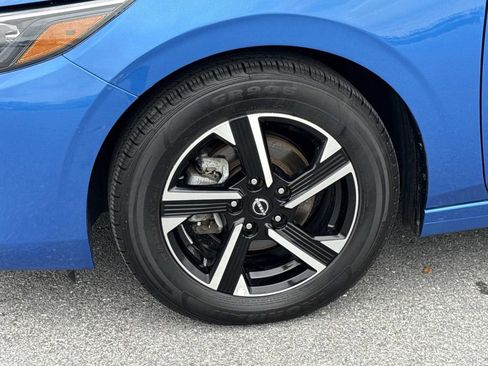 Used 2024 Nissan Sentra SV FWD image 30