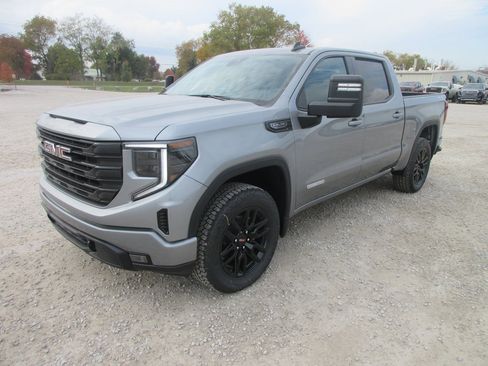 New 2026 GMC Sierra 1500 Elevation image 10