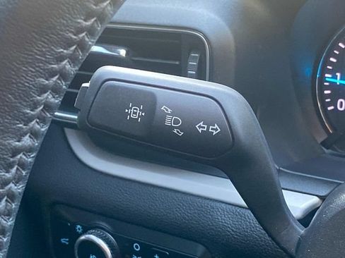 Used 2023 Ford Explorer XLT w/ Equipment Group 202A RWD image 22