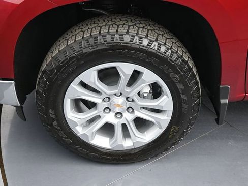 Used 2026 Chevrolet Silverado 1500 LTZ w/ LTZ Convenience Package II image 25