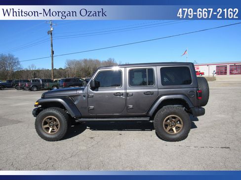 Used 2021 Jeep Wrangler Unlimited Sahara image 7