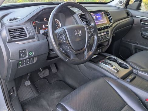 Used 2023 Honda Ridgeline RTL-E image 17