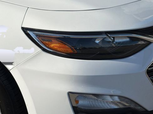 Used 2024 Chevrolet Malibu LT image 10