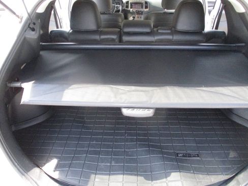 Used 2014 Toyota Venza Limited AWD/4WD image 35