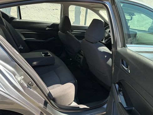 Used 2020 Nissan Altima 2.5 SV AWD/4WD image 26