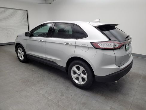 Used 2018 Ford Edge SE AWD/4WD image 3