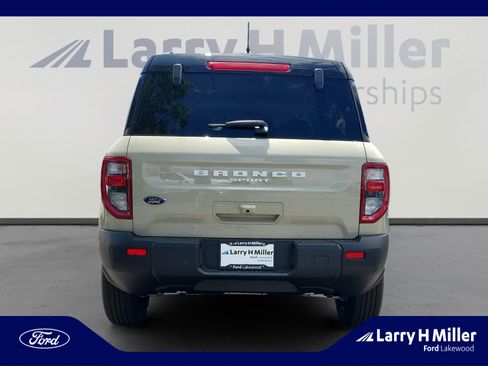 New 2025 Ford Bronco Sport Outer Banks w/ Outer Banks Tech Package+ image 4