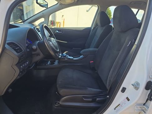 Used 2016 Nissan Leaf SV FWD image 14