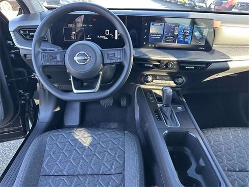 New 2026 Nissan Kicks SV image 17