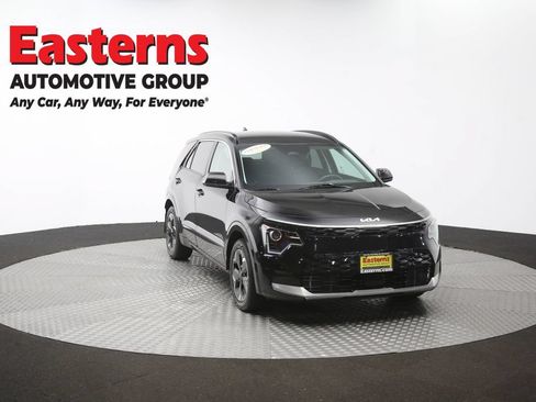 Used 2023 Kia Niro Wind w/ Wind Preserve Package FWD image 52