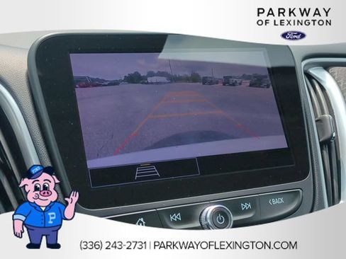 Used 2023 Chevrolet Malibu LT FWD image 22