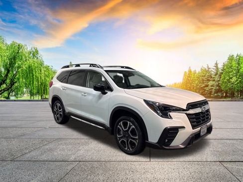 New 2026 Subaru Ascent Limited image 2