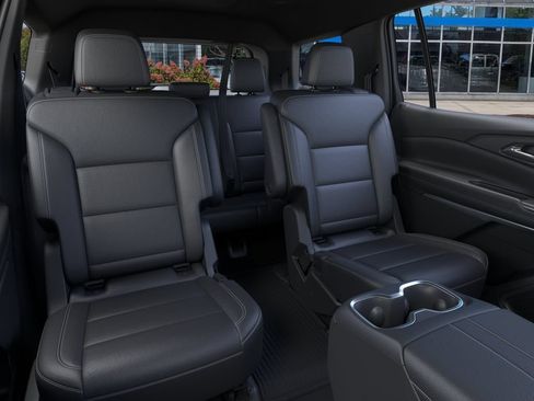 New 2026 Chevrolet Traverse LT w/ LPO, Floor Liner Package AWD/4WD image 17