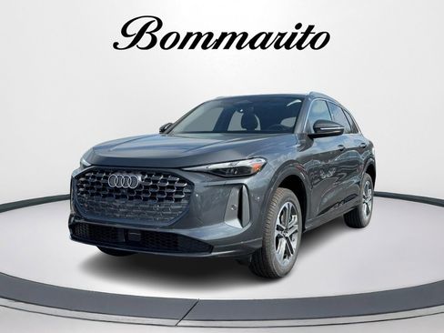 New 2025 Audi Q5 Premium image 1