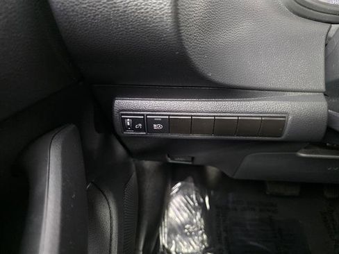 Used 2023 Toyota Corolla LE FWD image 40