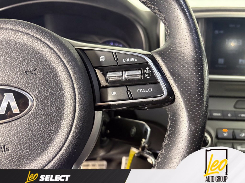 Used 2022 Kia Sportage Nightfall Edition AWD/4WD image 12