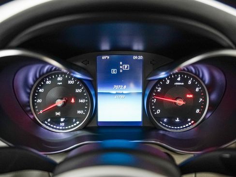 Certified 2019 Mercedes-Benz C 300 Sedan image 17