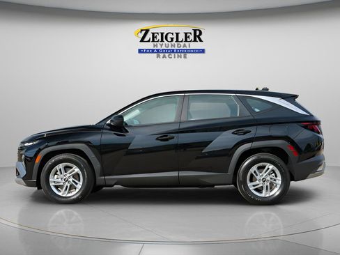 Used 2026 Hyundai Tucson SE FWD image 4