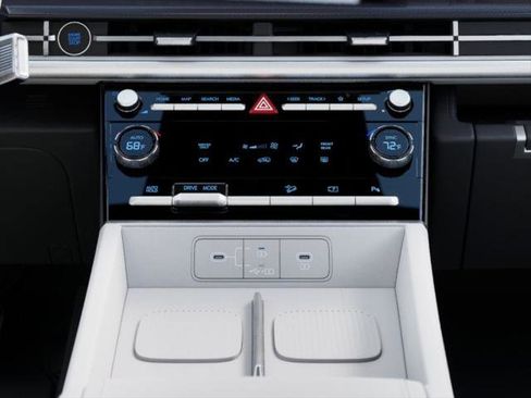 New 2026 Hyundai Santa Fe SE image 16