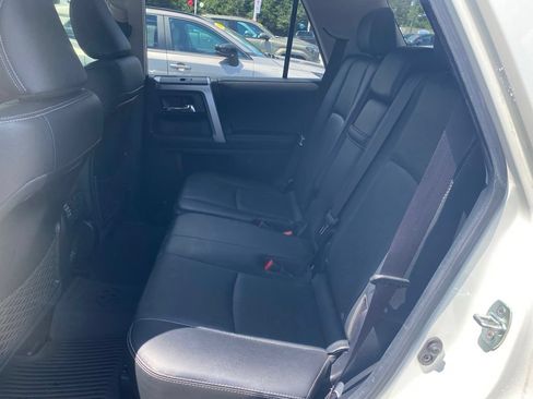 Used 2023 Toyota 4Runner Limited AWD/4WD image 8