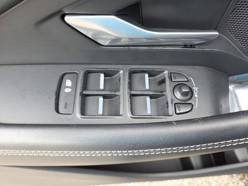 Used 2018 Jaguar E-PACE R-Dynamic HSE AWD/4WD image 54