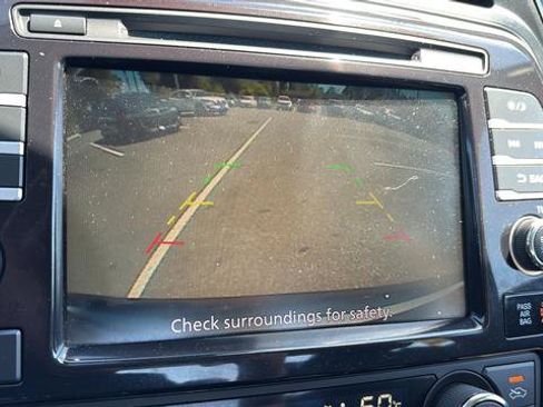 Used 2023 Nissan Maxima SV w/ Floor Mat Group FWD image 12