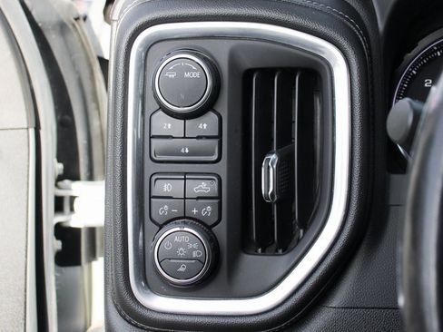 Used 2021 Chevrolet Silverado 3500 LT w/ Convenience Package image 19