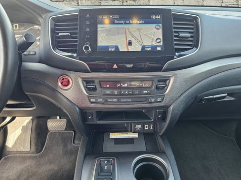 Used 2023 Honda Ridgeline RTL-E image 23