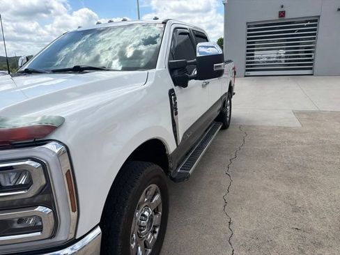 Used 2024 Ford F250 Lariat w/ Chrome Package AWD/4WD image 13