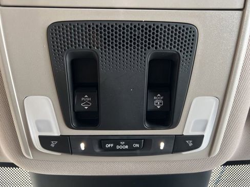 Used 2024 Honda Pilot Elite image 29
