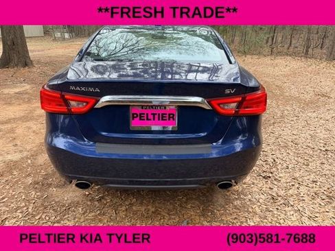 Used 2018 Nissan Maxima 3.5 SV image 11